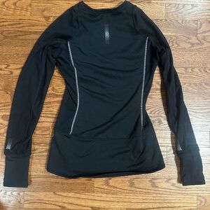 Athleta Long Sleeve Black